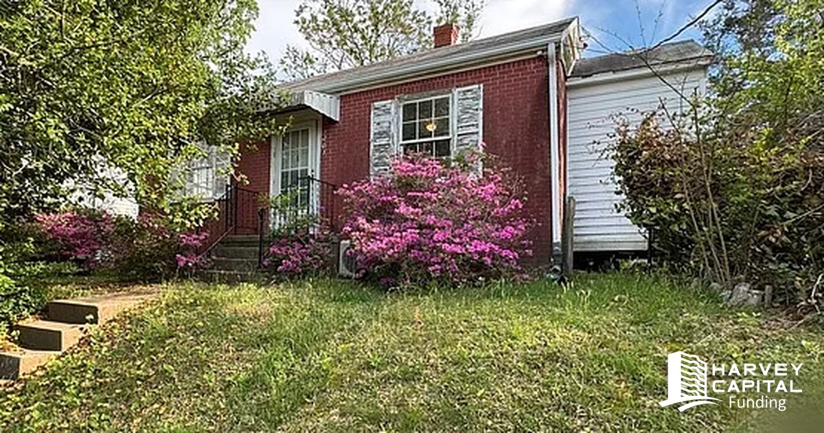 Single-family brick bungalow in Richmond, Virginia financed by Harvey Capital Funding